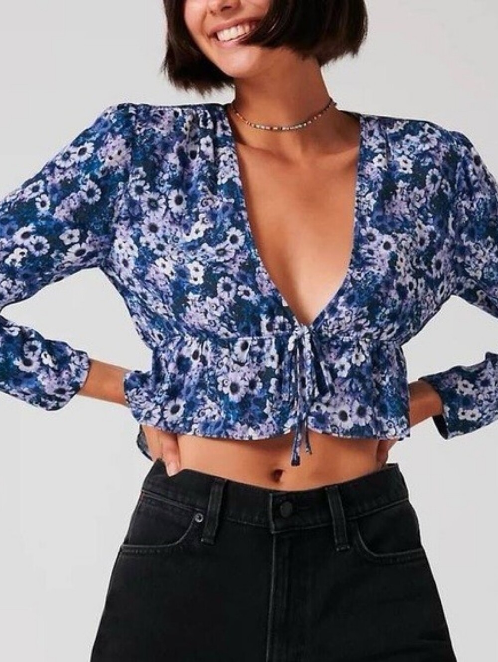 aritzia new crop blouse Sunday Best